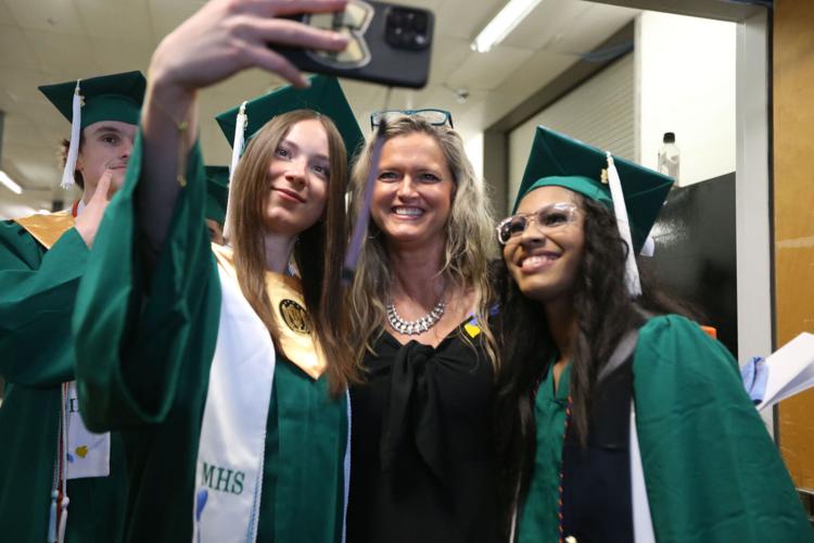 djr-2024-05-19-news-mhs-grad-hm
