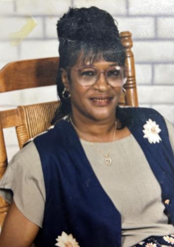 djr-2024-10-09-breast-cancer-photos-roberta-ray